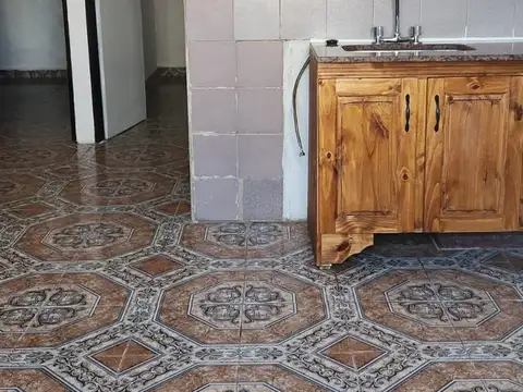 Depto Tipo Casa 2 ambientes con 1 baño