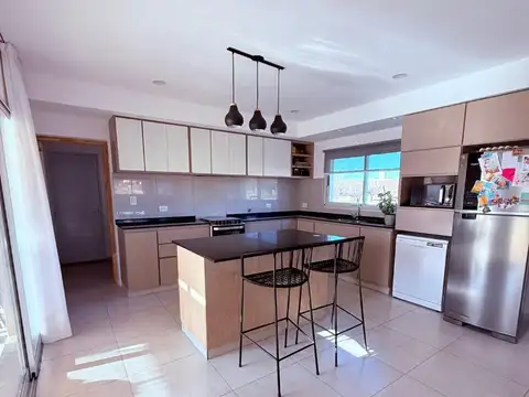 VENTA CASA ESQUINA BARRIO CERRADO BELA VISTA CORDOBA