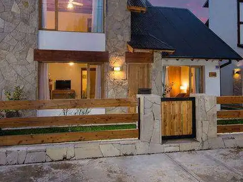 Casa en venta en calle Rivadavia