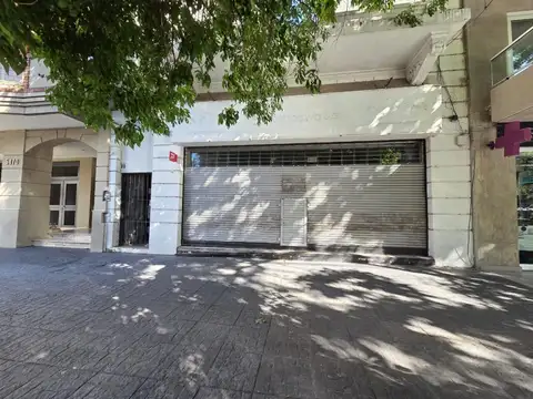 VENTA LOTE 8,67 X 41 USAA APTO 1.860 M2 SOBRE AV. OLÁZABAL