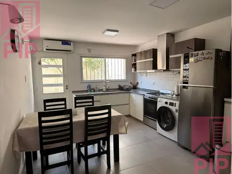 Casa en Venta en Haedo Norte, USD 170.000