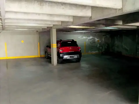 Venta Cocheras en barrio Abasto