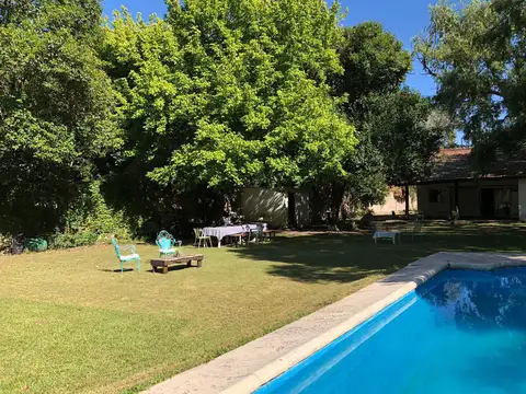 VENTA CASA QUINTINO BOCAYUVA 400  - BENAVIDEZ