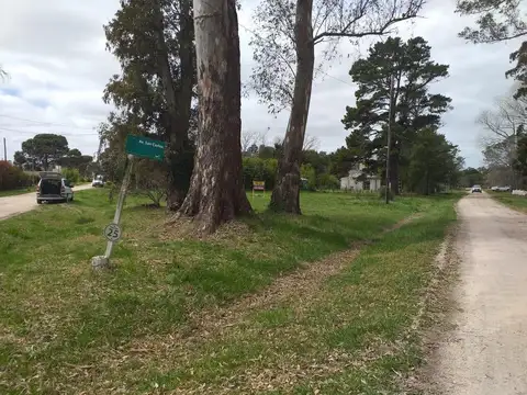 Terreno en Venta en La Armonia, USD 40.000