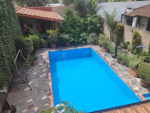 CASA EN ALQUILER CON PILETA EN DON TORCUATO