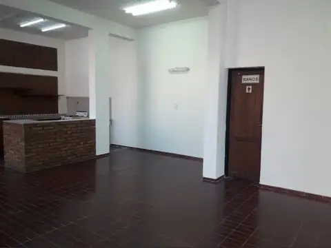 Local en Alquiler -Calle Tropero Sosa- Maipú