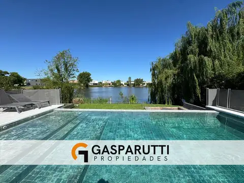 Casa en Venta en El Canton, USD 495.000