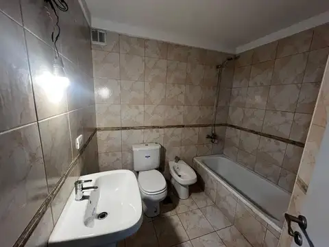 Valentín Gómez 4800