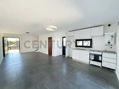 Venta Duplex 2 dormitorios con pileta Funes Norte con Financ