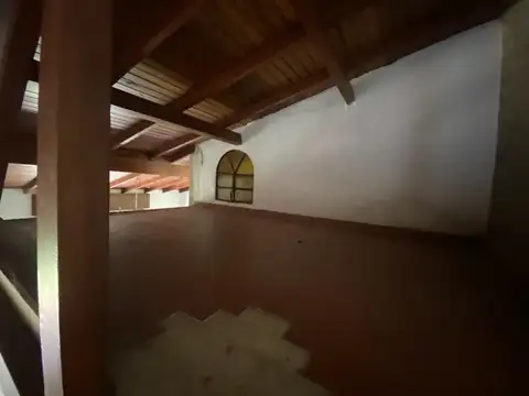 Casa en Alquiler al Oeste