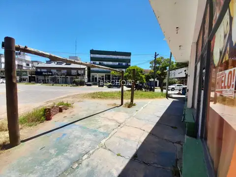 LOCAL COMERCIAL EN ALQUILER ANUAL