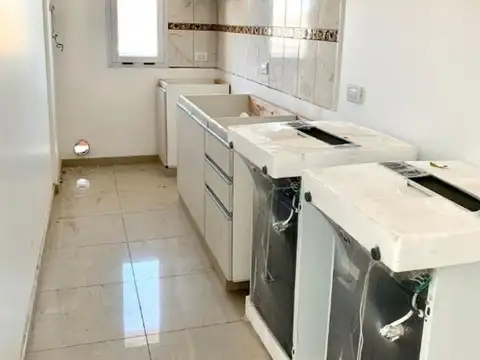 DEPARTAMENTO 3 AMBIENTES BERNAL OESTE FINANCIA