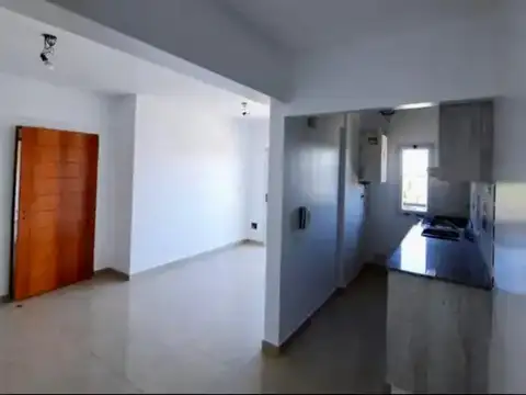 Departamento en Venta en Bernal Oeste, USD 74.000