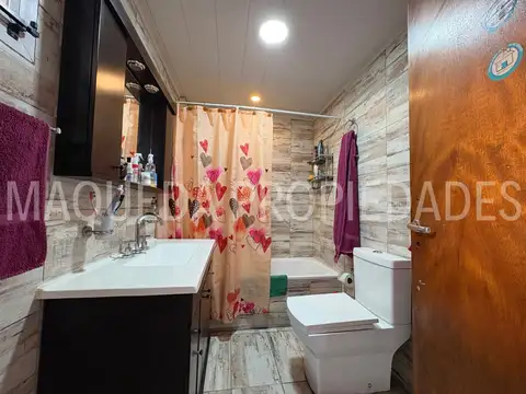 Casa 6 ambientes con 3 baños