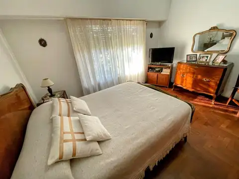 VENTA CASA 3 AMB JARDIN Y COCHERA EN BILLINGHURST