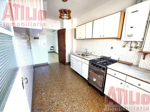 Depto Tipo Casa en Venta en Saavedra, USD 200.000