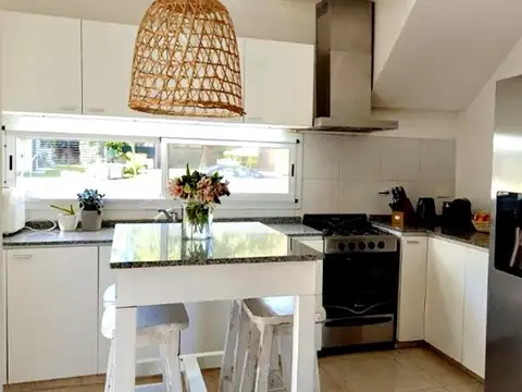 Casa en Venta en Pilar del Este - Santa Guadalupe, USD 185.000