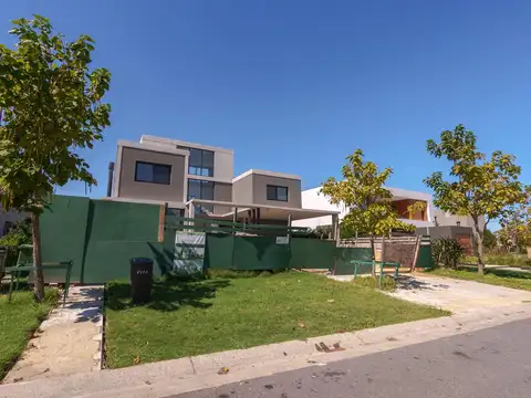 Casa en Venta en Nordelta, USD 1.100.000