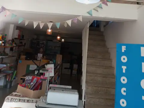 Local en Venta Via Púb.