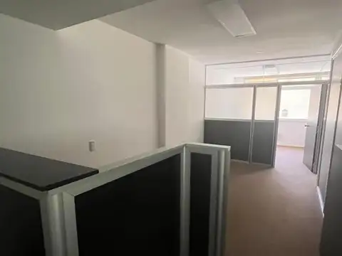 Oficina en Venta 40 años