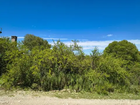 Venta de terreno 756m2. en Villa General Belgrano