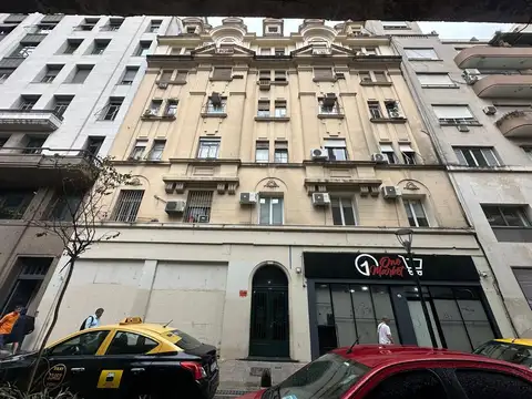 Impecable Oficina en Microcentro