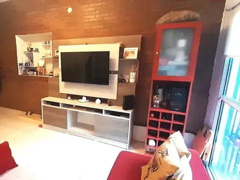 Depto Tipo Casa en Venta 46 años