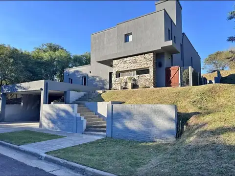 Casa en venta en Parana