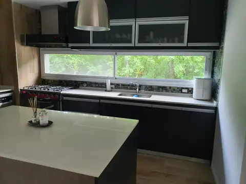 Casa en Venta al Este