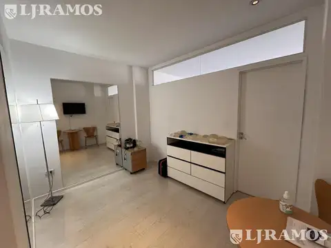 Oficina en Venta en Tribunales, USD 90.000