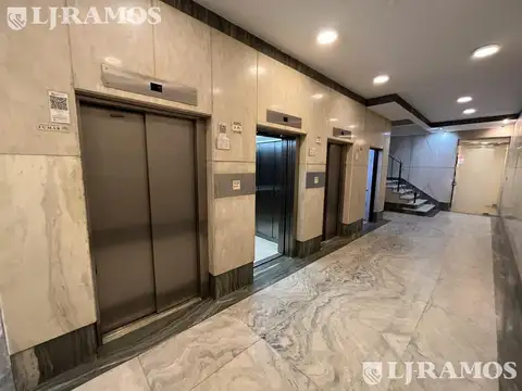 Oficina en Venta 50 años