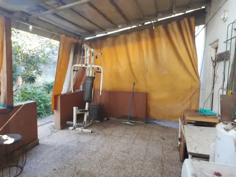 Depto Tipo Casa 2 ambientes con 1 baño