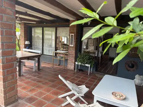 ALQUILER TEMPORARIO FUNES DOS DORMITORIOS - PILETA