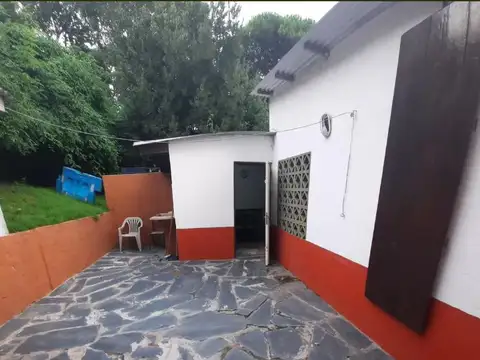 Casa 3 ambientes con 2 baños