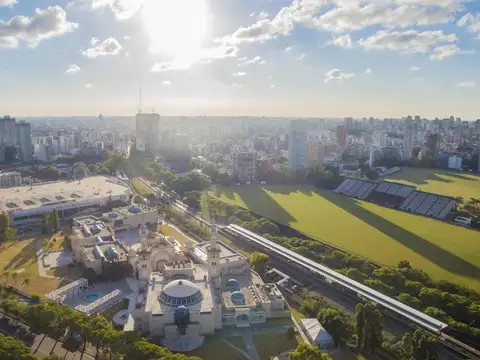 Departamento 4 ambientes con 3 baños