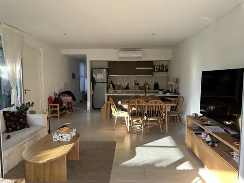 Departamento en Alquiler con 1 cocheras