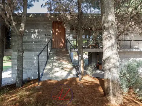 CASA EN COSTA ESMERALDA | GOLF AL 200