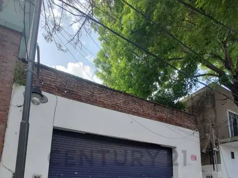 VENTA PROPIEDAD CON GALPÓN + PH EN PLANTA ALTA