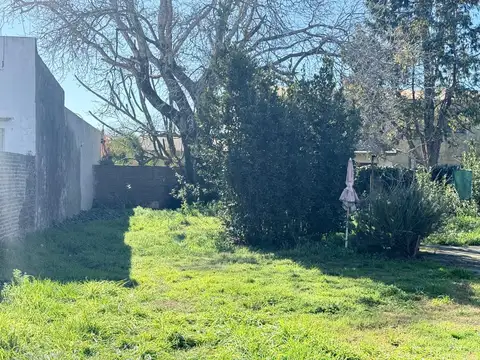 Depto Tipo Casa 2 ambientes con 1 baño