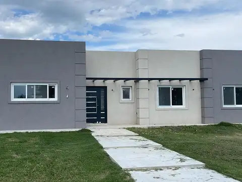 Casa  en Venta ubicado en Casuarinas del Pilar, Zelaya, Pilar