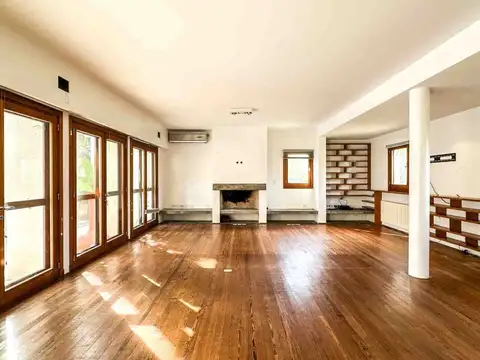 Casa en Alquiler de 4 dormitorios