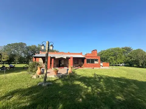 1 HECTAREA EN FALDA DEL CARMEN CON UNA CASA 200 M2