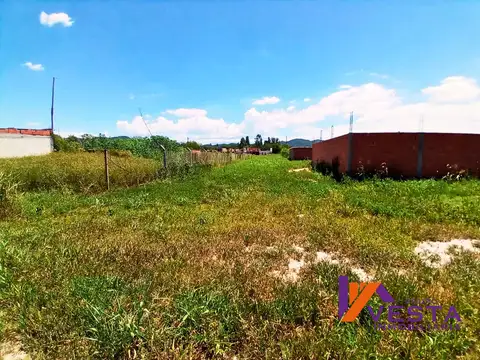 Terreno en Venta 30  mts Fondo