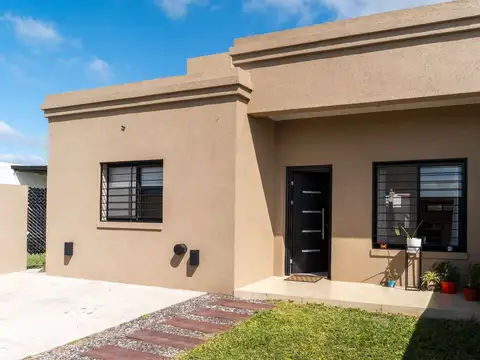 Casa en Venta en Alvear, USD 95.000