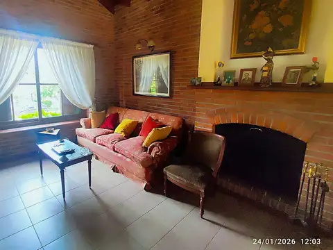 Avenida del Libertador sur 800