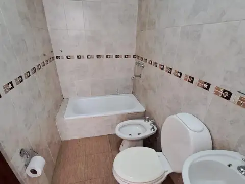 Departamento en Alquiler en Quilmes, $ 400.000