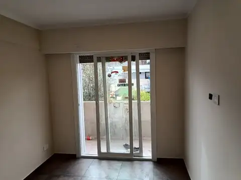 Depto Tipo Casa 3 ambientes con 1 baño