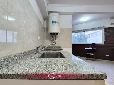 Departamento en Alquiler en Abasto, $ 330.000