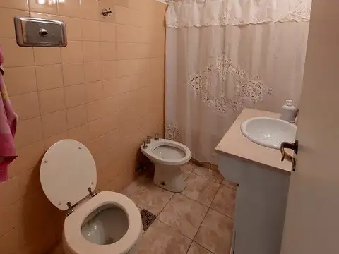 Depto Tipo Casa 3 ambientes con 1 baño