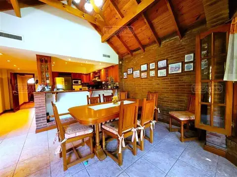Casa en Venta al Oeste